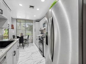 7520 LA PAZ Court 209, Boca Raton FL 33433