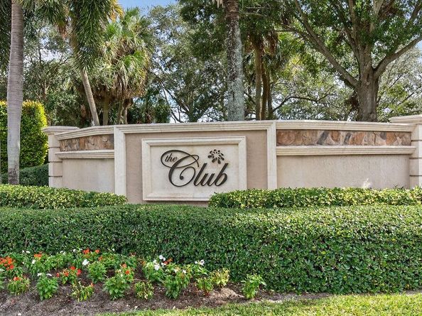 7520 LA PAZ Court 209, Boca Raton FL 33433