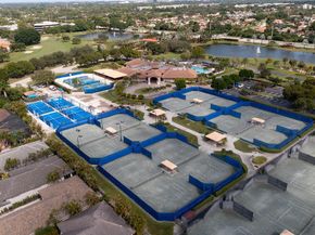 7520 LA PAZ Court 209, Boca Raton FL 33433