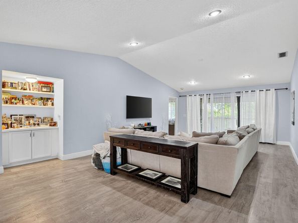 6675 Montego Bay Boulevard D, Boca Raton FL 33433