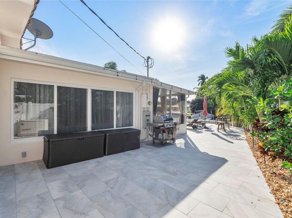 731 SE 4th Ave, Pompano Beach FL 33060