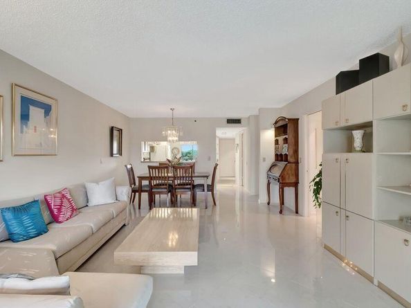 14475 Strathmore Lane 405, Delray Beach FL 33446