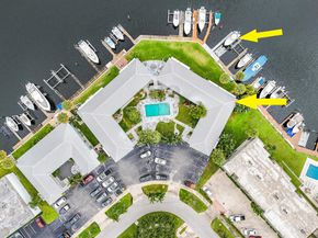 400 Northlake Court 104, North Palm Beach FL 33408