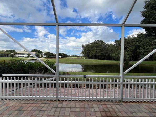 4638 Carlton Golf Drive, Lake Worth FL 33449