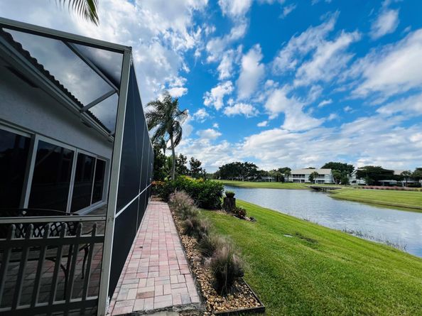 4638 Carlton Golf Drive, Lake Worth FL 33449