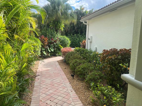 4638 Carlton Golf Drive, Lake Worth FL 33449