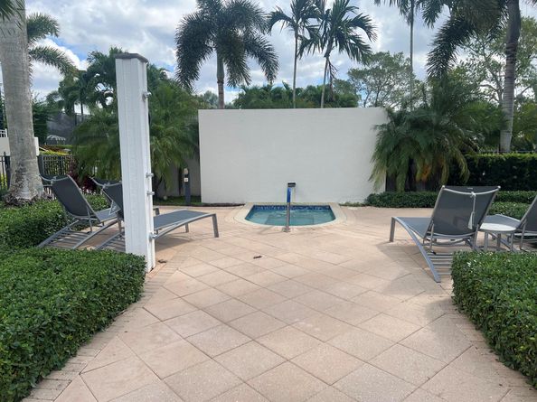 4638 Carlton Golf Drive, Lake Worth FL 33449