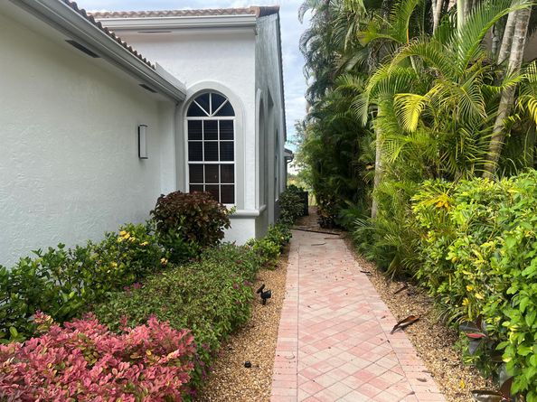 4638 Carlton Golf Drive, Lake Worth FL 33449
