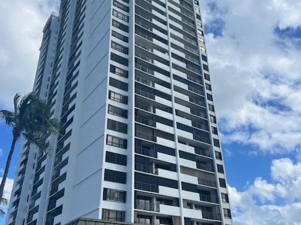 5600 N Flagler Drive 1110, West Palm Beach FL 33407