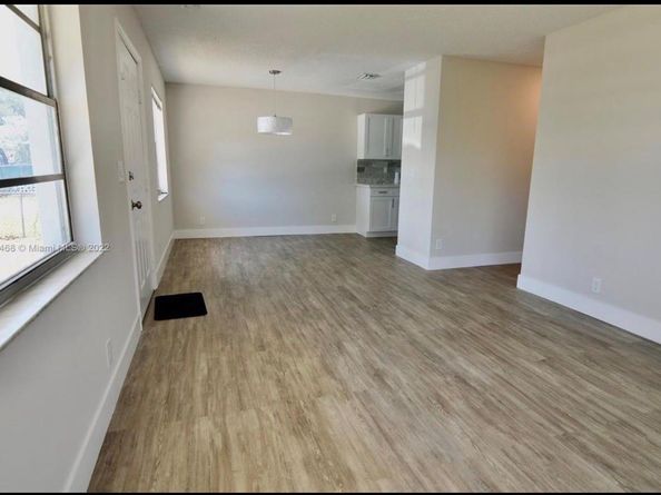 2223 Hope Street, Hollywood FL 33020