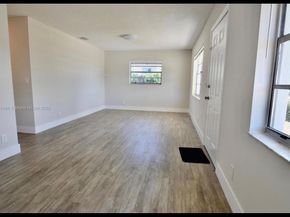 2223 Hope Street, Hollywood FL 33020