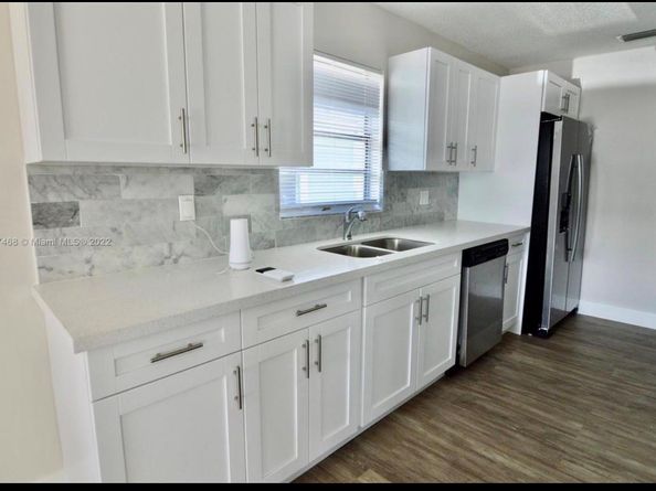 2223 Hope Street, Hollywood FL 33020