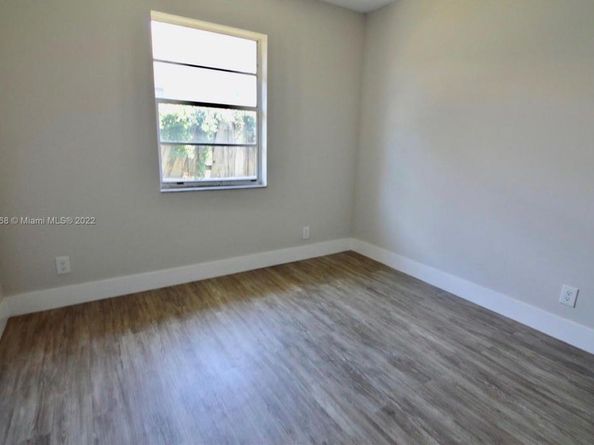 2223 Hope Street, Hollywood FL 33020