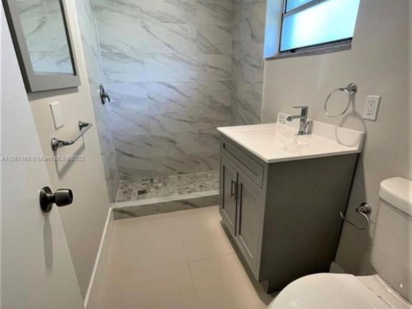 2223 Hope Street, Hollywood FL 33020