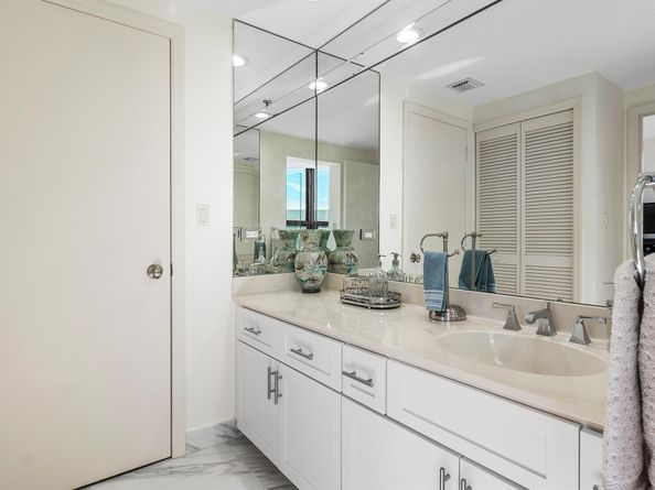 3120 S Ocean Boulevard 1502, Palm Beach FL 33480