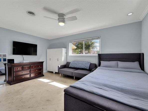 189 SE 2nd Ave, Pompano Beach FL 33060