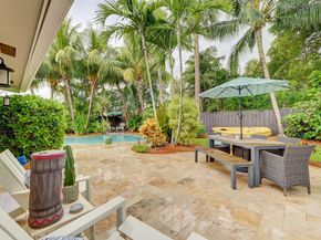 189 SE 2nd Ave, Pompano Beach FL 33060