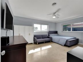 189 SE 2nd Ave, Pompano Beach FL 33060