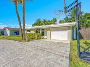 189 SE 2nd Ave, Pompano Beach FL 33060