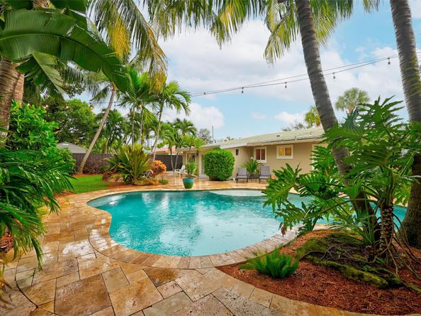 189 SE 2nd Ave, Pompano Beach FL 33060