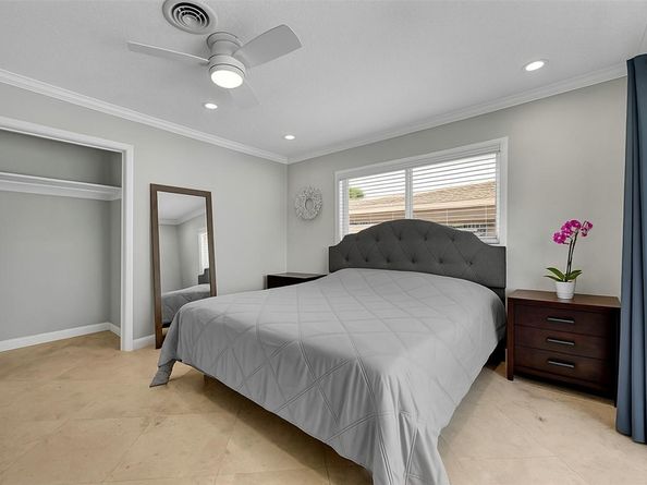 189 SE 2nd Ave, Pompano Beach FL 33060