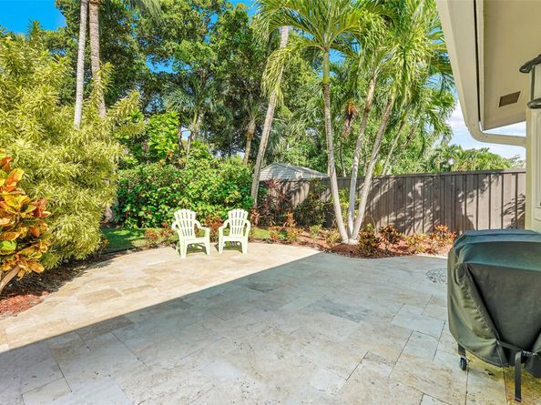 189 SE 2nd Ave, Pompano Beach FL 33060