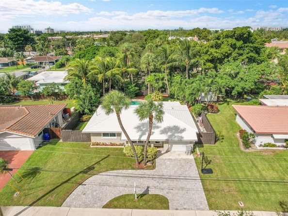 189 SE 2nd Ave, Pompano Beach FL 33060