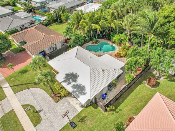 189 SE 2nd Ave, Pompano Beach FL 33060