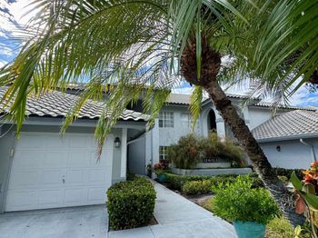 11603 Briarwood Circle