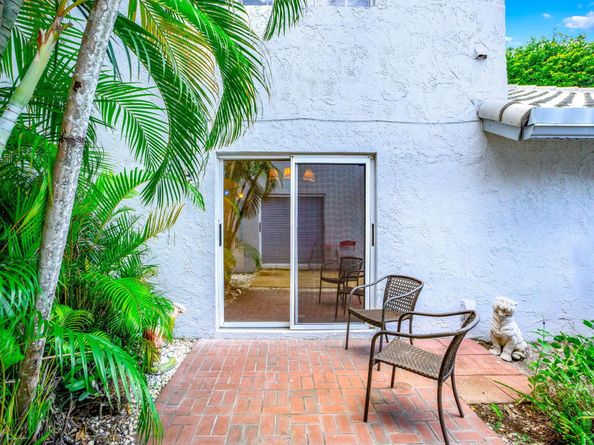 11603 Briarwood Circle 1, Boynton Beach FL 33437