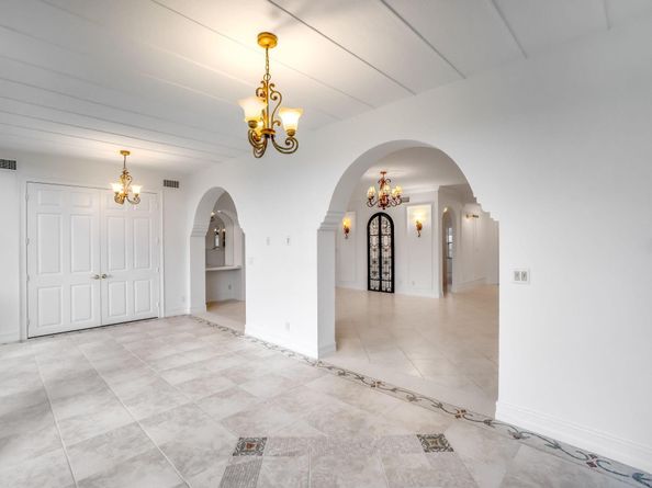 11603 Briarwood Circle 1, Boynton Beach FL 33437