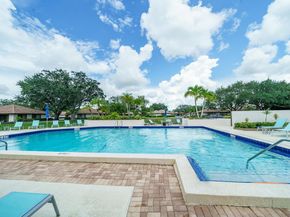 101 Club Drive, Palm Beach Gardens FL 33418