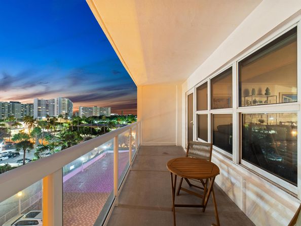 3750 Galt Ocean Drive 505, Fort Lauderdale FL 33308