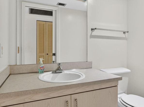 2401 Antigua Cir E3, Coconut Creek FL 33066