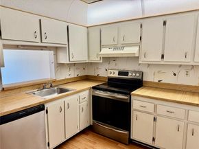 1810 N Lauderdale Ave 2210, North Lauderdale FL 33068