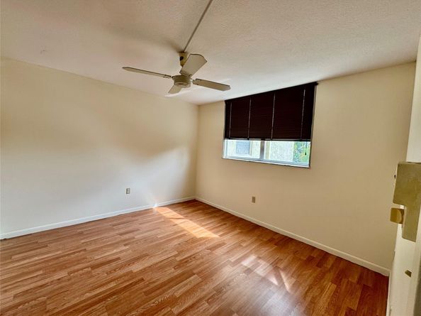 1810 N Lauderdale Ave 2210, North Lauderdale FL 33068