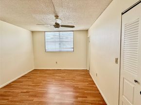 1810 N Lauderdale Ave 2210, North Lauderdale FL 33068