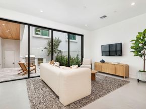 1933 Dock Street, West Palm Beach FL 33401