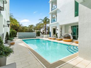 495 E Royal Palm Road 402, Boca Raton FL 33432