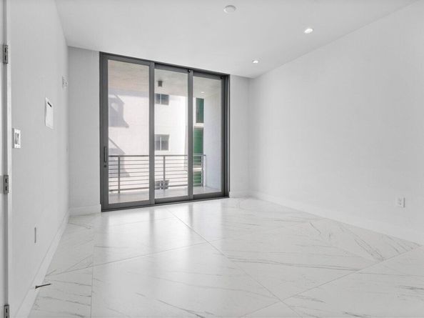 495 E Royal Palm Road 402, Boca Raton FL 33432