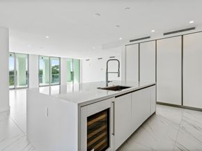495 E Royal Palm Road 402, Boca Raton FL 33432
