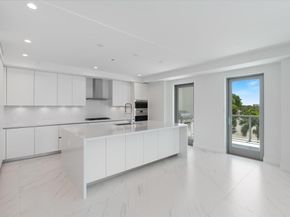 495 E Royal Palm Road 402, Boca Raton FL 33432