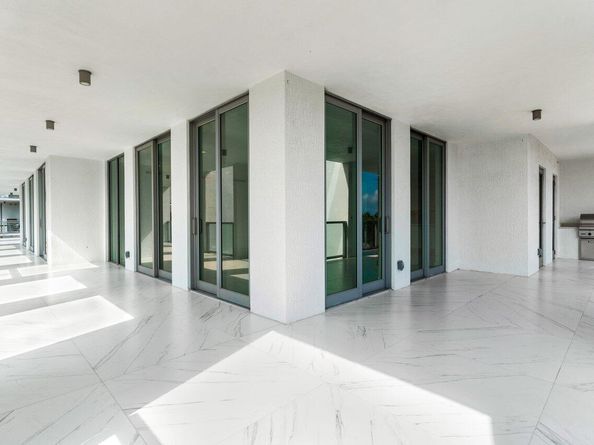 495 E Royal Palm Road 402, Boca Raton FL 33432