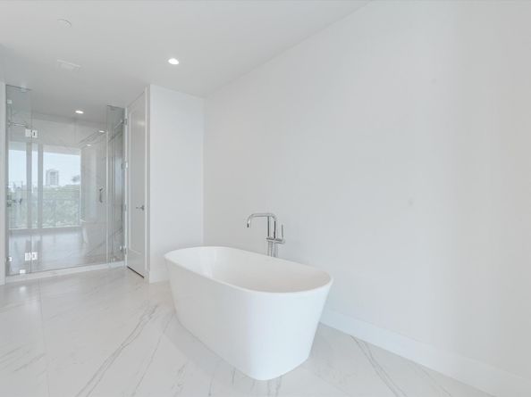 495 E Royal Palm Road 402, Boca Raton FL 33432