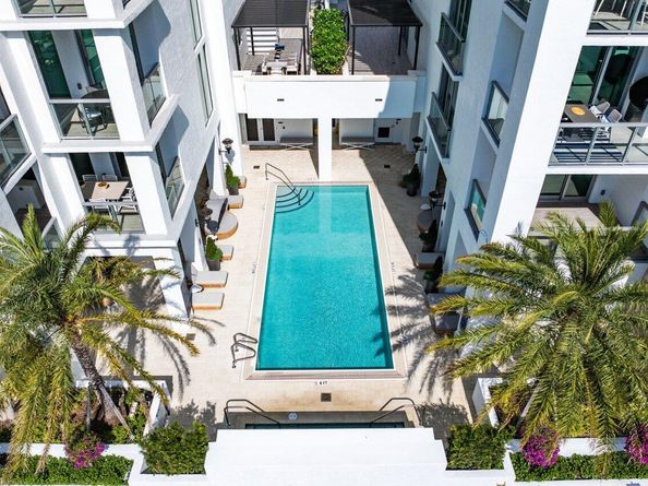 495 E Royal Palm Road 402, Boca Raton FL 33432