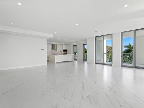 495 E Royal Palm Road 402, Boca Raton FL 33432
