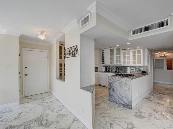 2030 S Ocean Dr 807, Hallandale Beach FL 33009