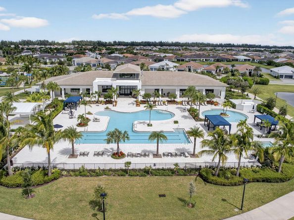 15745 Cresswind Place, Westlake FL 33470