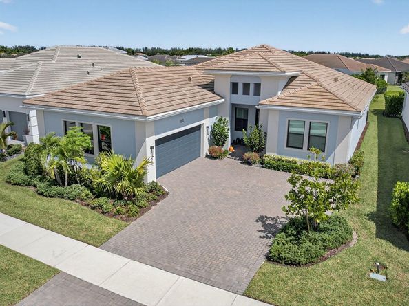 15745 Cresswind Place, Westlake FL 33470