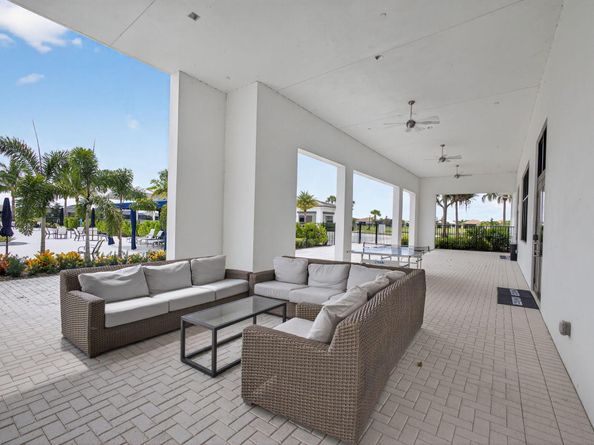 15745 Cresswind Place, Westlake FL 33470